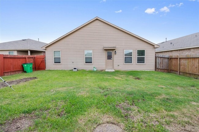 Building Photo - 6111 Lilly Belle St