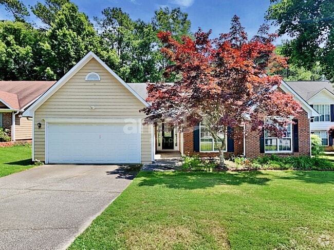 Building Photo - 4620 English Oaks Ln NW