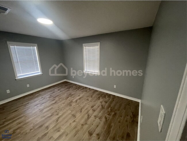 Building Photo - 204 Calloway Ave