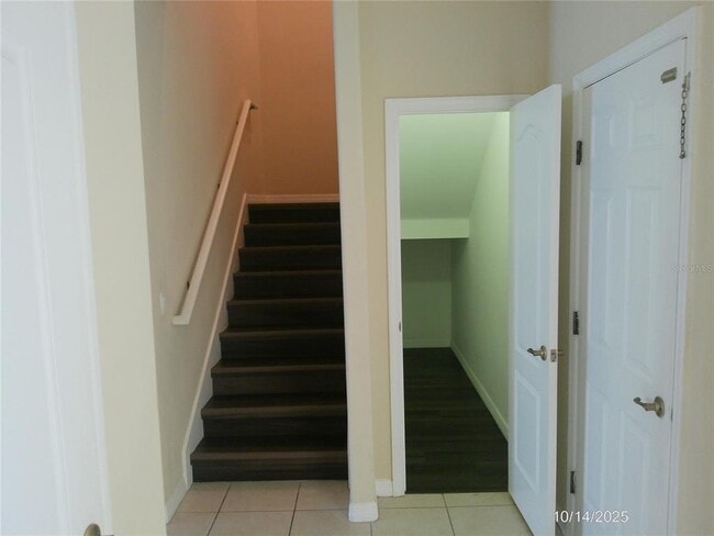 Building Photo - 6376 Sedgeford Dr