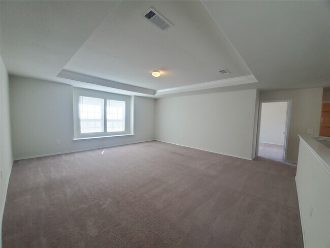 Building Photo - 14614 Sierra Garden Dr