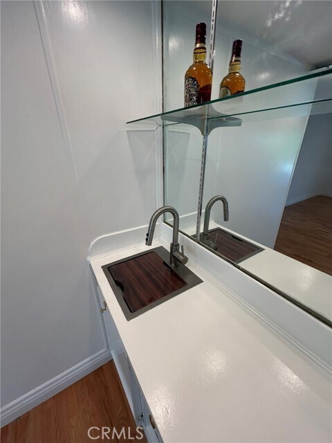 Building Photo - 1734 N Yurok St