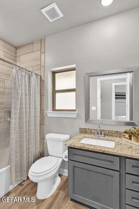 Building Photo - 172 N Manzanita Dr