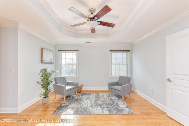 Building Photo - 322 Broadway