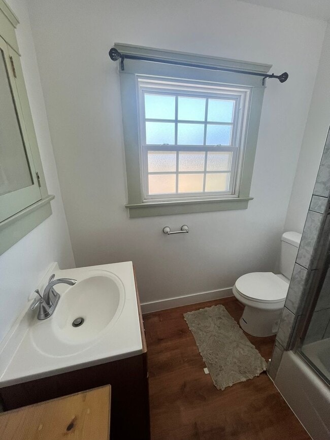 Building Photo - Well-Maintained San Diego Home with Classi...