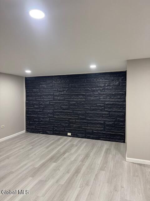 Building Photo - 10 Flicker Dr