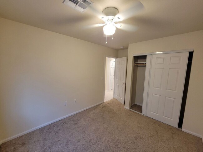 Building Photo - Stunning 4-Bedroom Home in Imperial