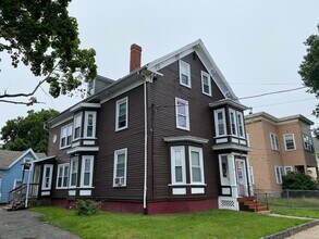 Building Photo - 48 Whiting St