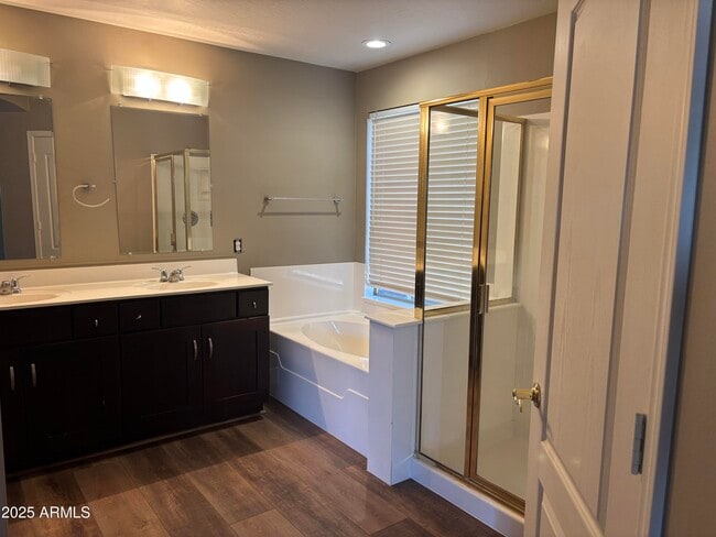 Building Photo - 17553 W Polaris Dr