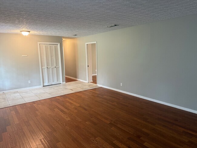 Building Photo - 2374 Stafford Dr