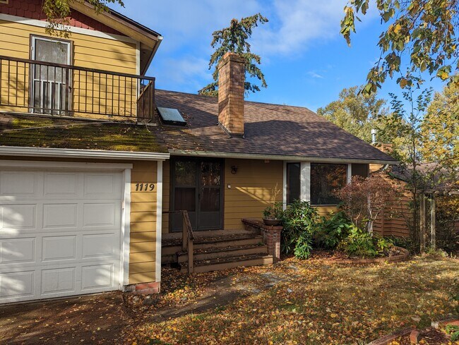 Front of house - 1119 Nevada St