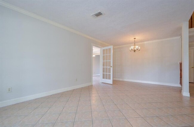 Building Photo - 3338 Walhalla Dr