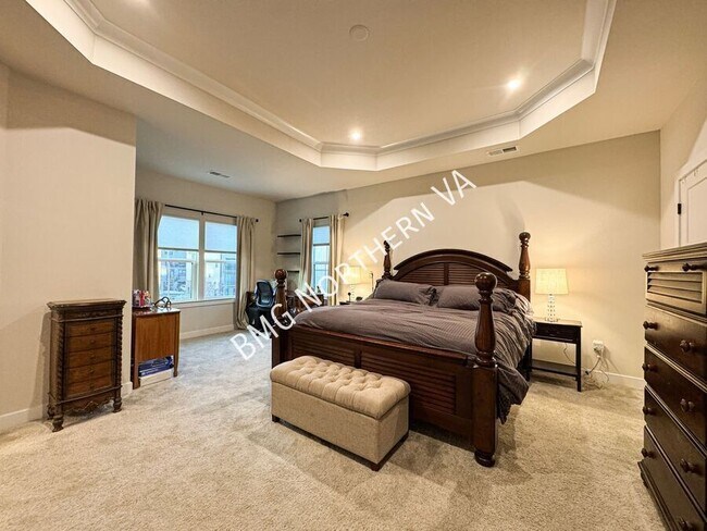 Building Photo - 1636 Kirkman St