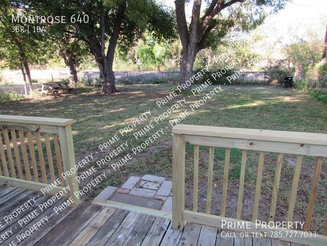 Building Photo - Montrose 640-