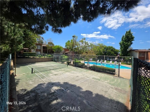 Building Photo - 3709 Country Club Dr