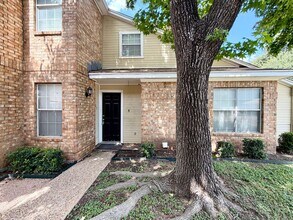 Building Photo - 3825 Kimberly Dr
