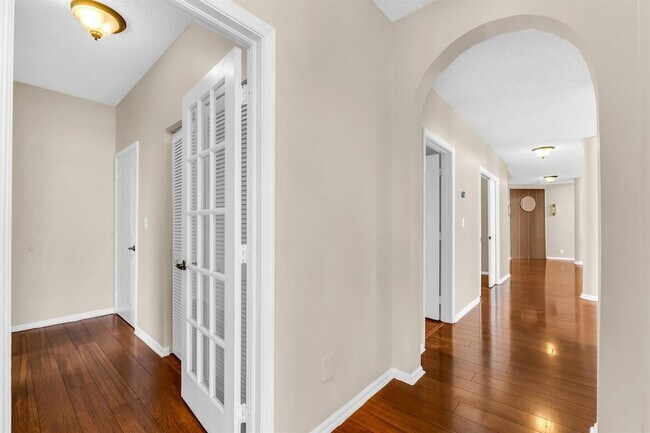 Building Photo - 1333 SW 175th Way