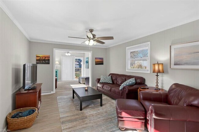 Building Photo - 32 Warren Dr