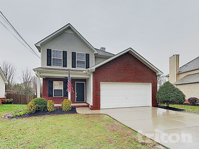 Building Photo - 1256 Lasalle Dr