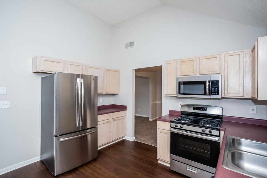 Building Photo - 3154 Lower Creek Dr