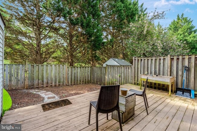 Building Photo - 14831 Basingstoke Loop