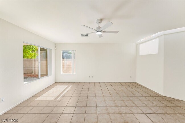 Building Photo - 9522 Arrowhead Falls Ct