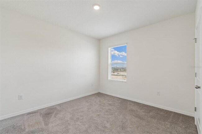 Building Photo - 8454 Ender Hls Dr