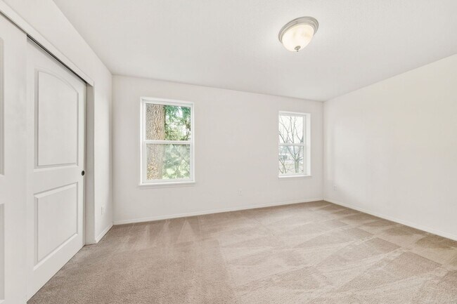 Building Photo - 1512 SE 117th Ave