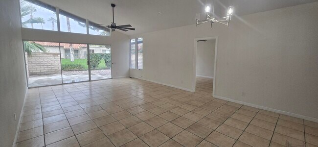 Building Photo - 48875 Gosden Ct