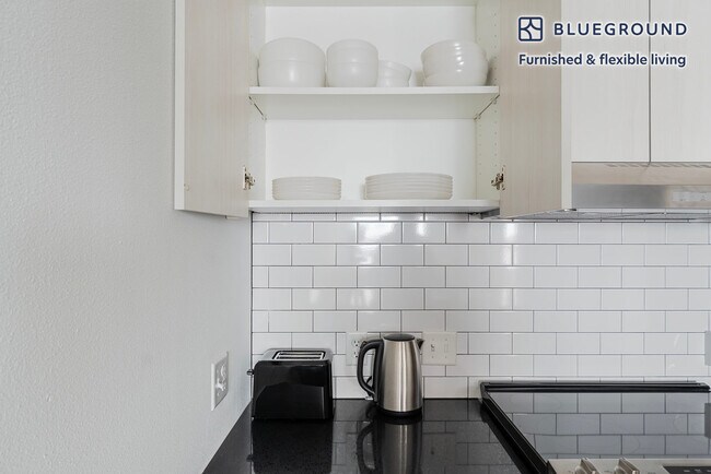 Building Photo - 1502 Fawcett Ave