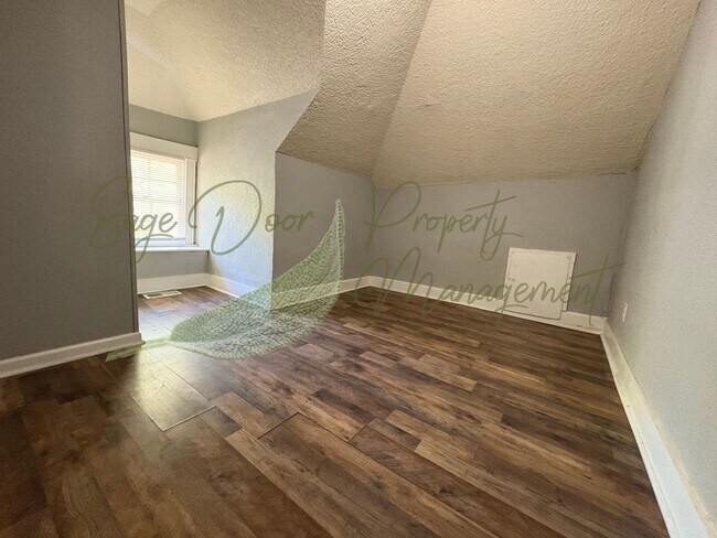 Building Photo - 2639 E 29th St