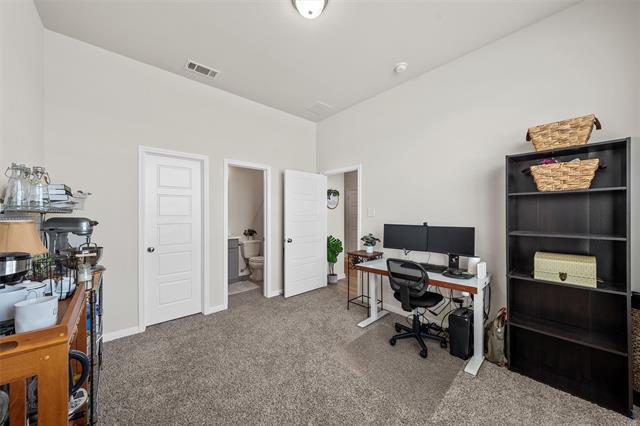 Building Photo - 3401 Beutel Rd
