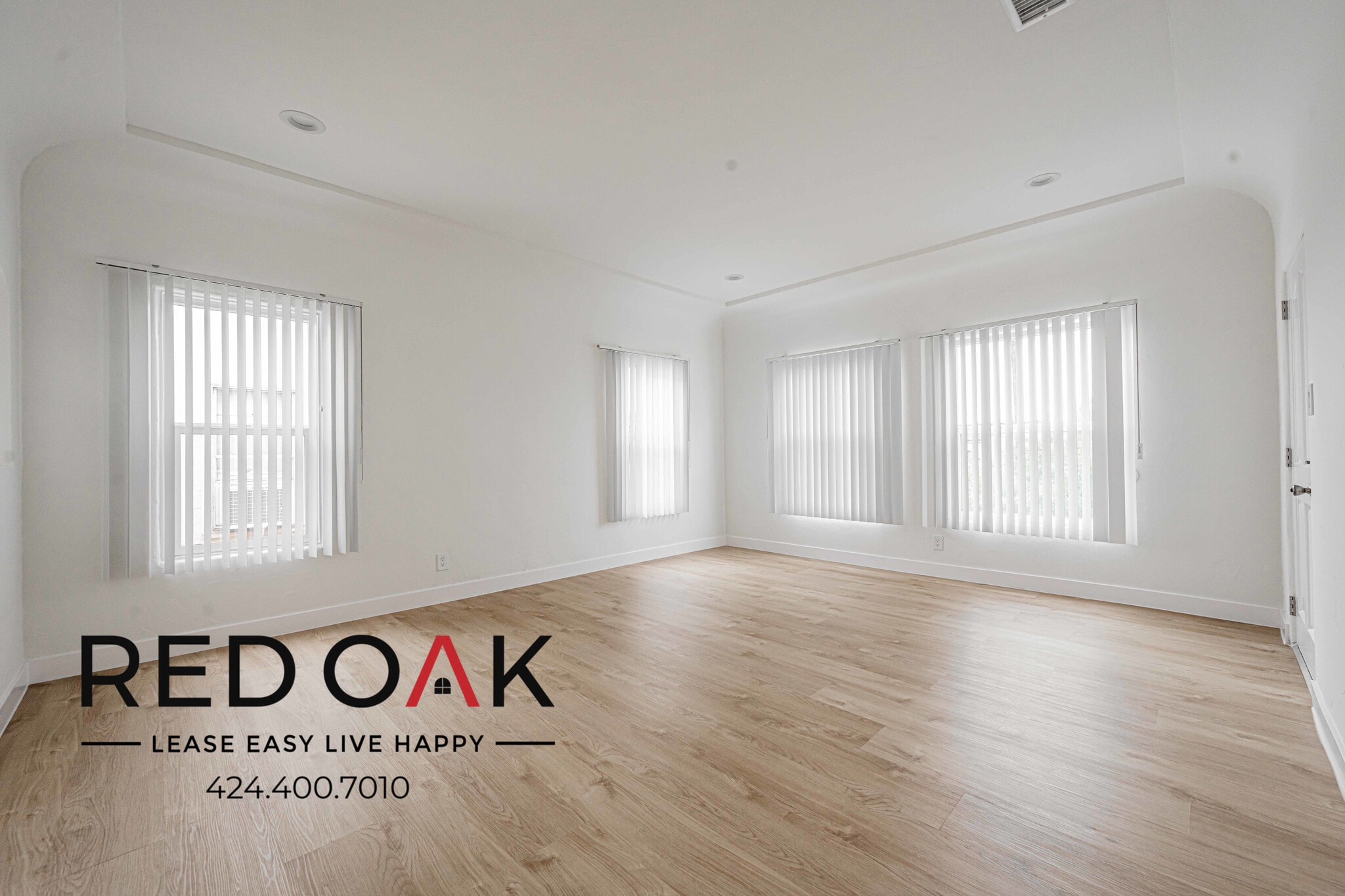 Building Photo - 6135 Saturn St