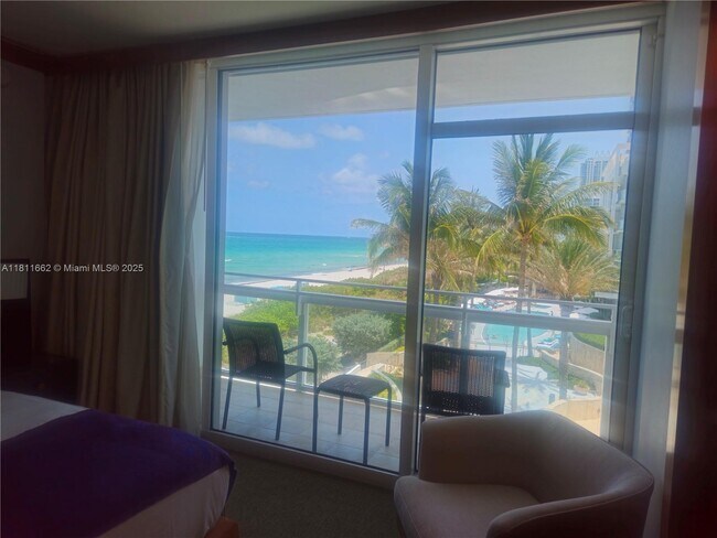 Building Photo - 6801 Collins Ave