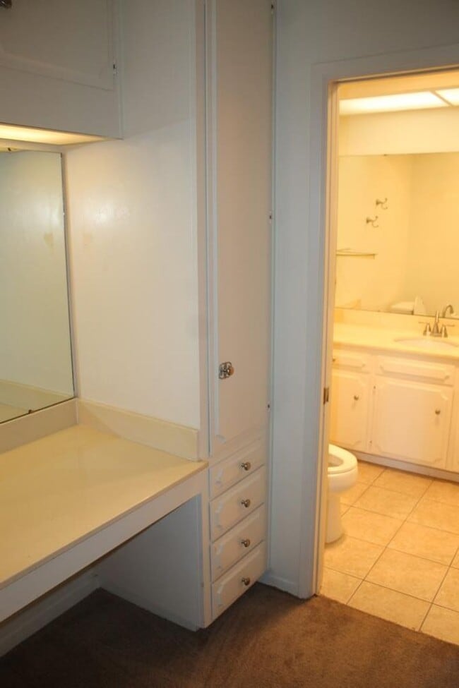 Building Photo - 2Bed/2.5Bath Home in Bonsall w/ a View~ Cl...