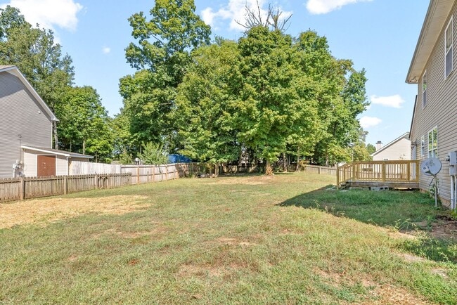 Building Photo - 3792 McAllister Dr