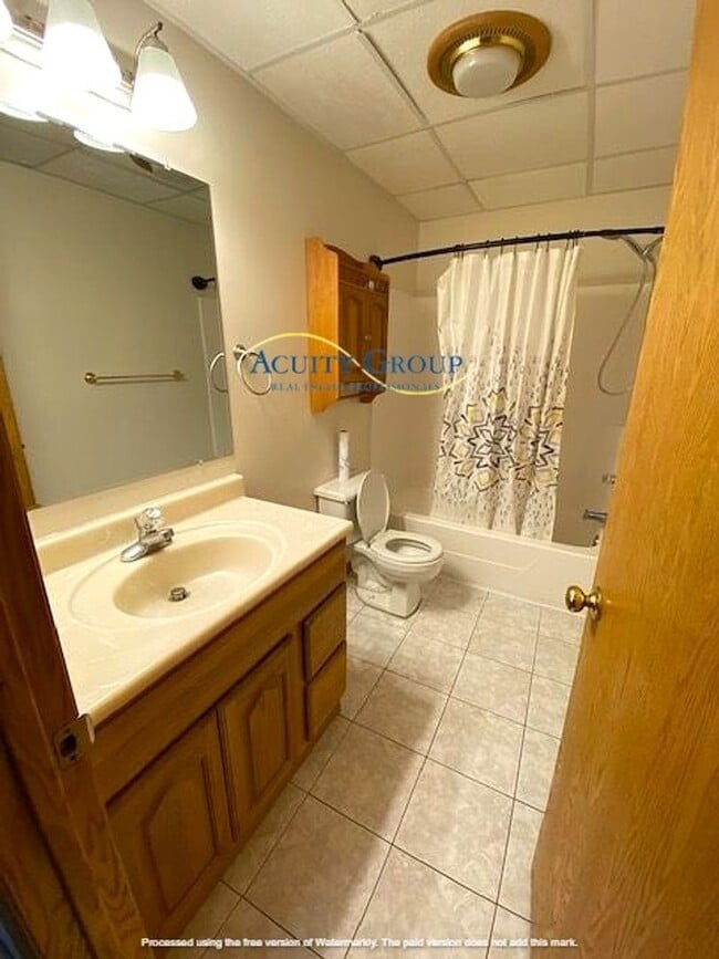 Building Photo - 4 Bedroom, 2 Bath Single Family Home in Monticello Available December 1st for $2200.00