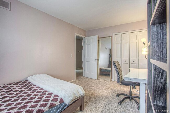 Building Photo - 3349 Rocky Crest Dr