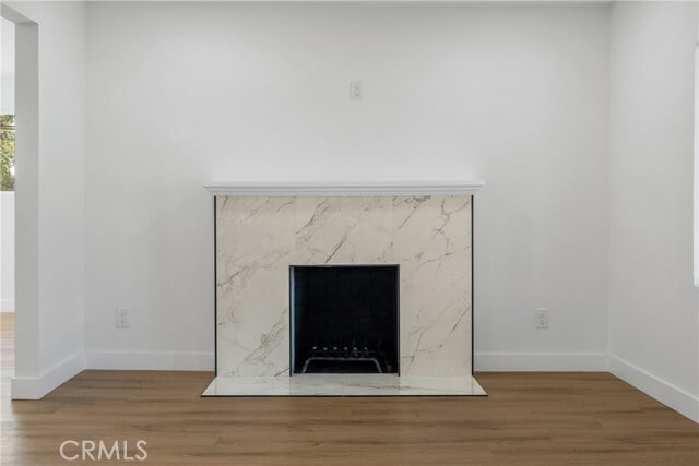 Building Photo - 2105 Genevieve St