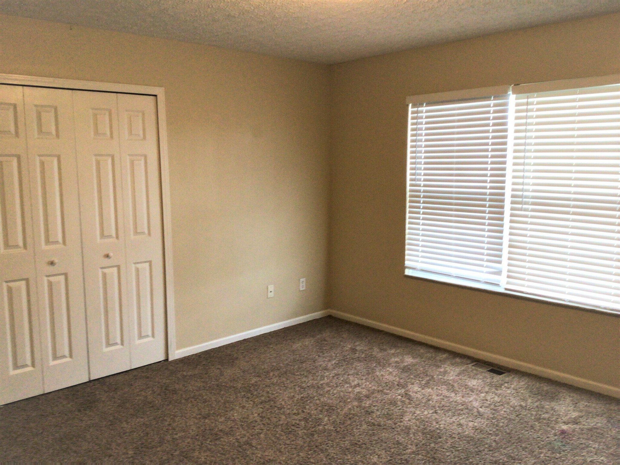 Building Photo - 1543 Windsong Dr