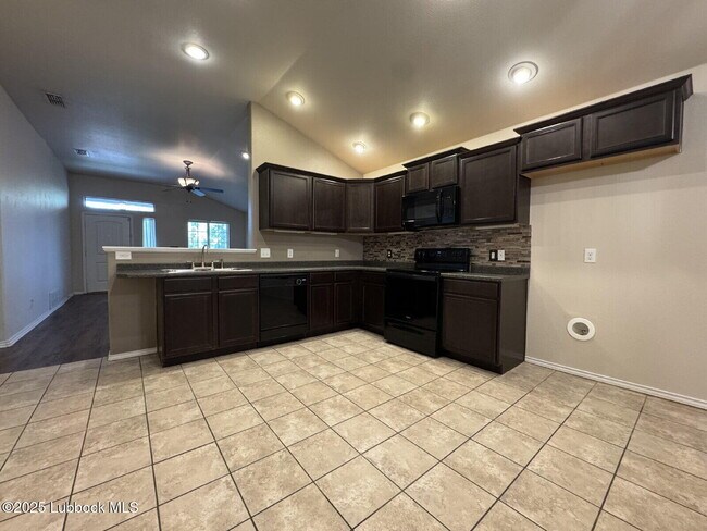 Building Photo - 9312 Quitman Ave