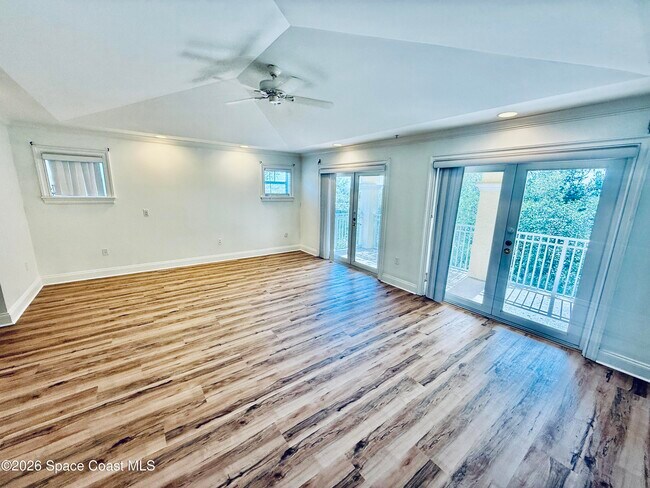 Building Photo - 860 Vignoles NE Ave