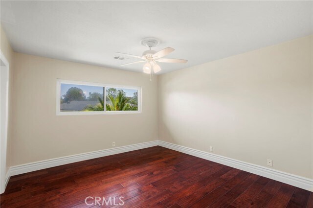 Building Photo - 1011 S Montezuma Way