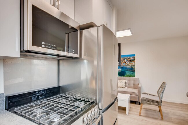 Building Photo - 3944 Mission Blvd