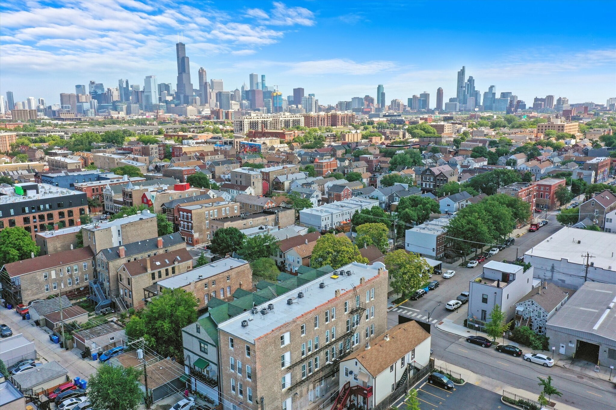 Building Photo - 1946 S Racine Ave