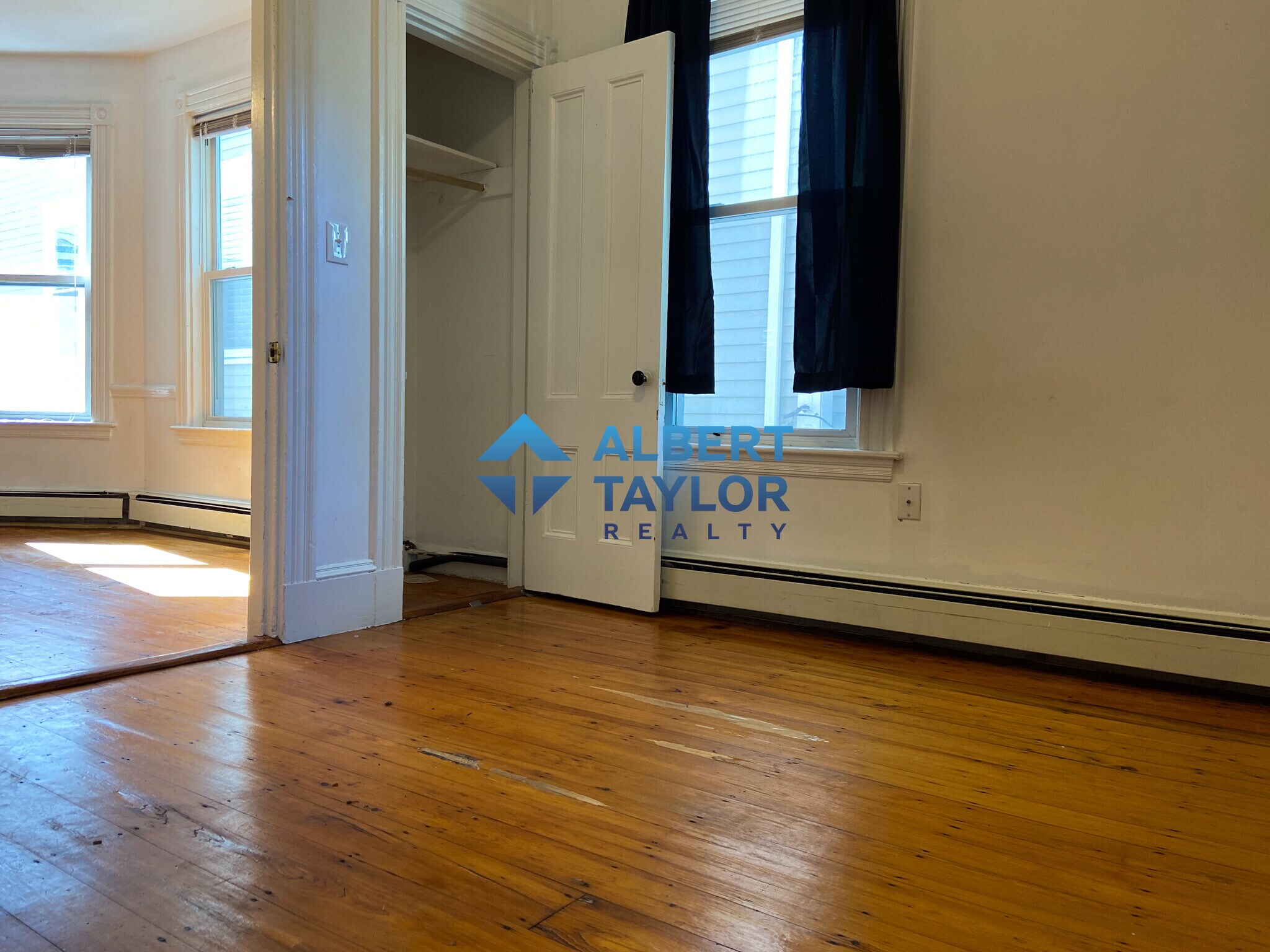 Building Photo - 13 Sachem St