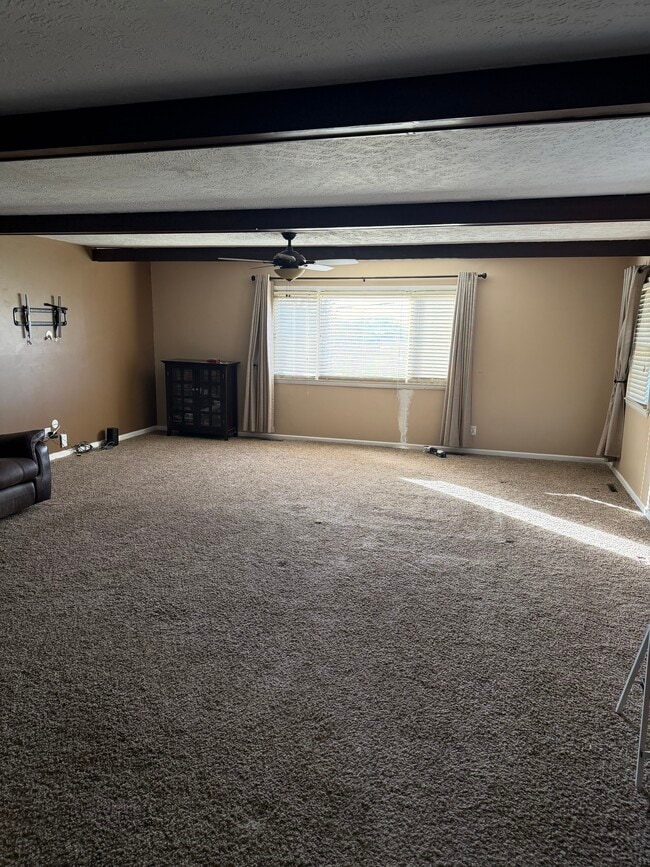 Building Photo - 1605 S 8th St