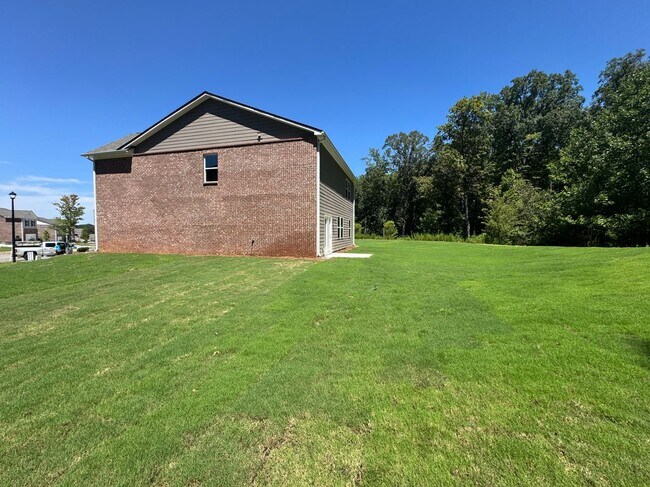 Building Photo - 2409 Argento Cir