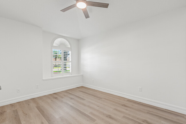 Building Photo - 137 Patrick Mill Cir