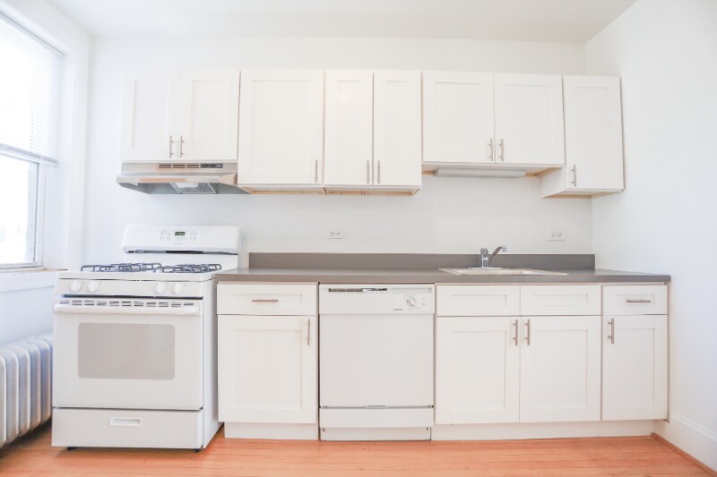 Building Photo - 4811 N Ashland Ave